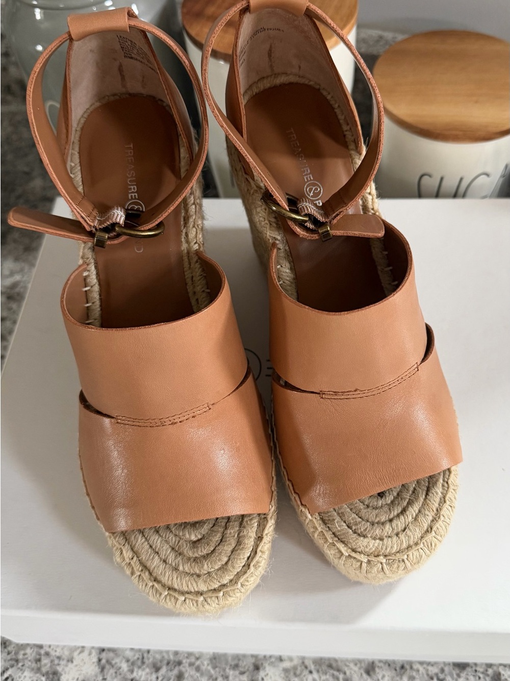 Treasure & Bond NWT Cognac Leather Espadrille Wedge Sandals Size 7